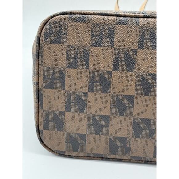 RETAIL $390 Michael Michael Kors Jet‎ Set Travel Medium Multifunction Tote*BNWT - Picture 13 of 16